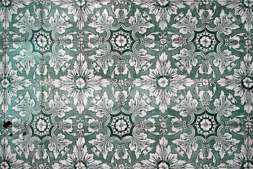 Obra em Setubal Bar Stichini - Azulejos Antigos existentes nas fachadas do edificio