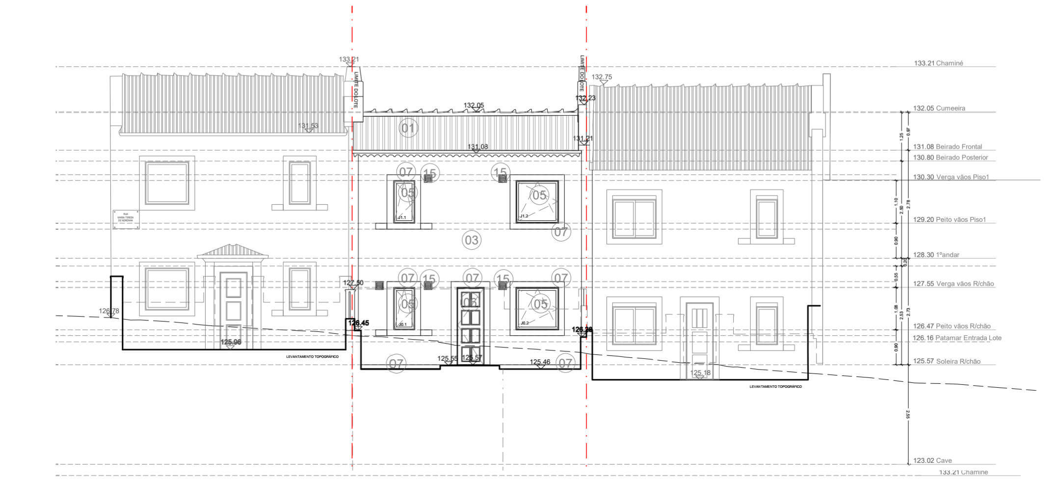 Alçado de Moradia no Bairro do Caramão da Ajuda