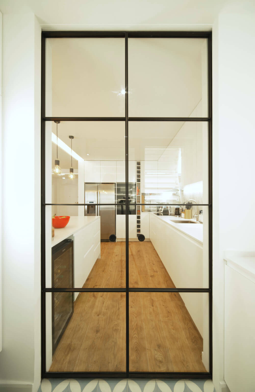 Remodelacao-Apartamento-Avenidas-Novas-lavandaria-portas-fechadas