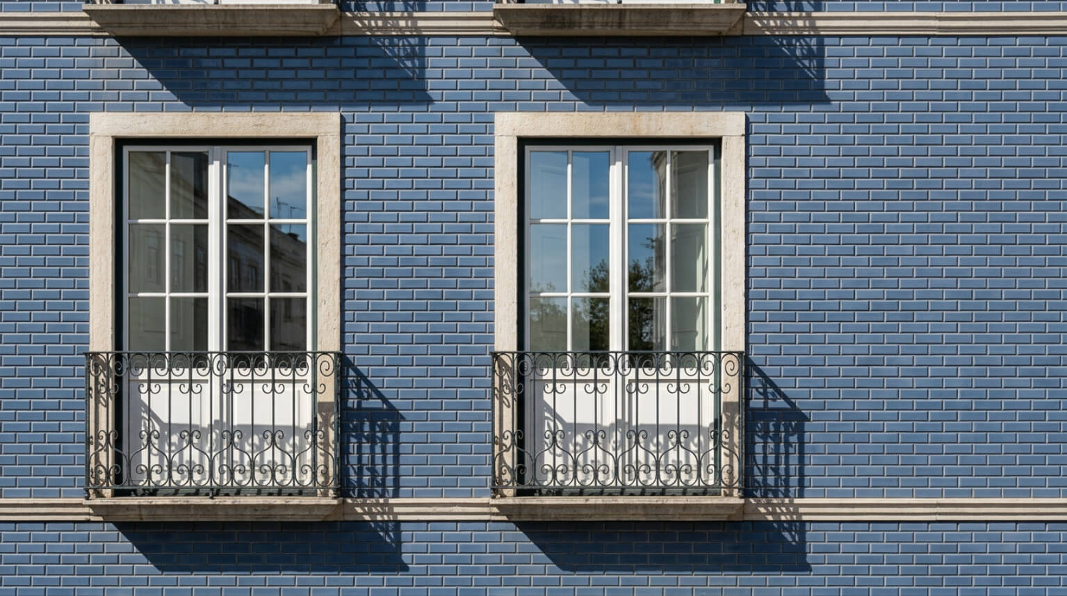 Reabilitacao-Edificio-Em-Campo-De-Ourique_Janelas-Julieta